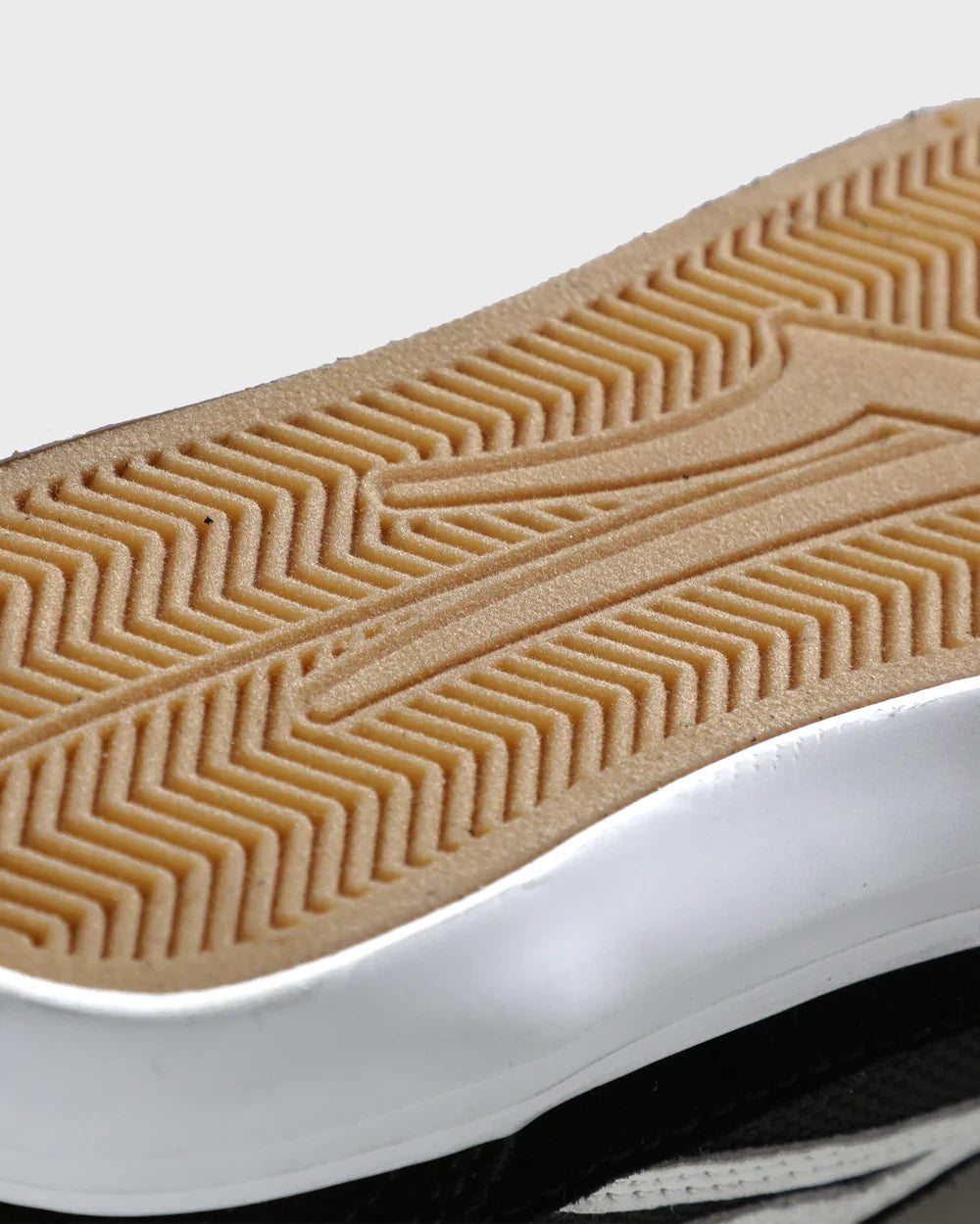 Cambridge Kids - Black/White Suede