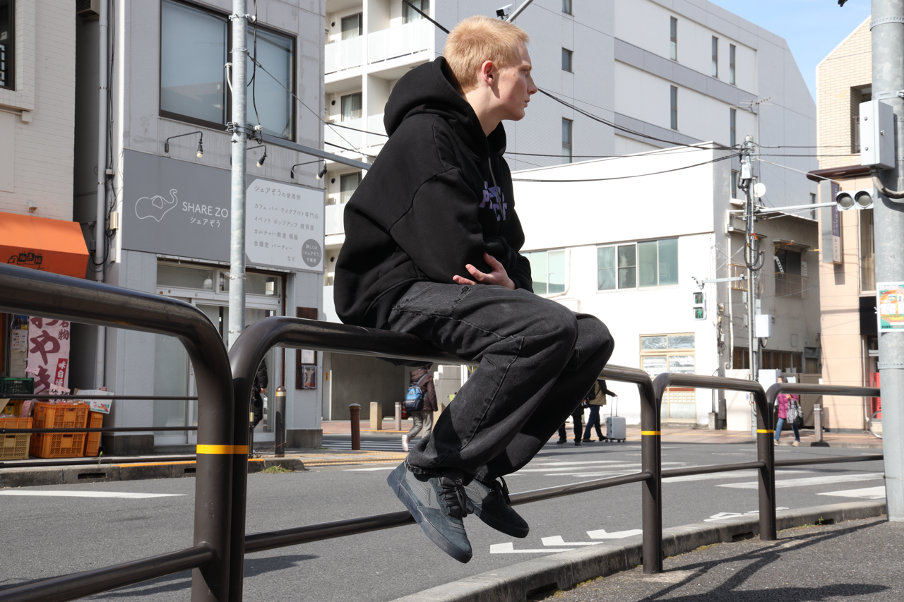 Cambridge - Charcoal Suede