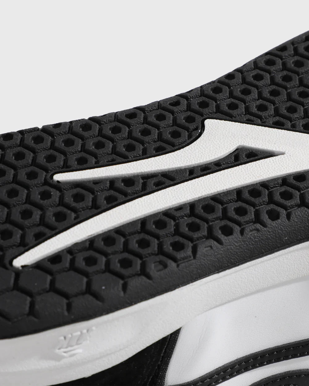 Telford Low - Black/White Leather